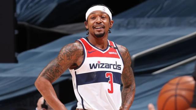 开云体育-【声音】奇才全队期待新赛季 比尔：目标永远是冠军