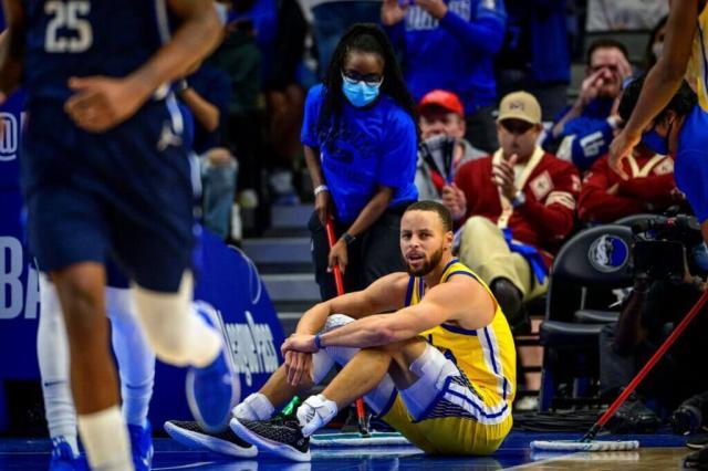 开云注册网址-近2场41投仅8中 状态低迷 库里到底出了什么问题？